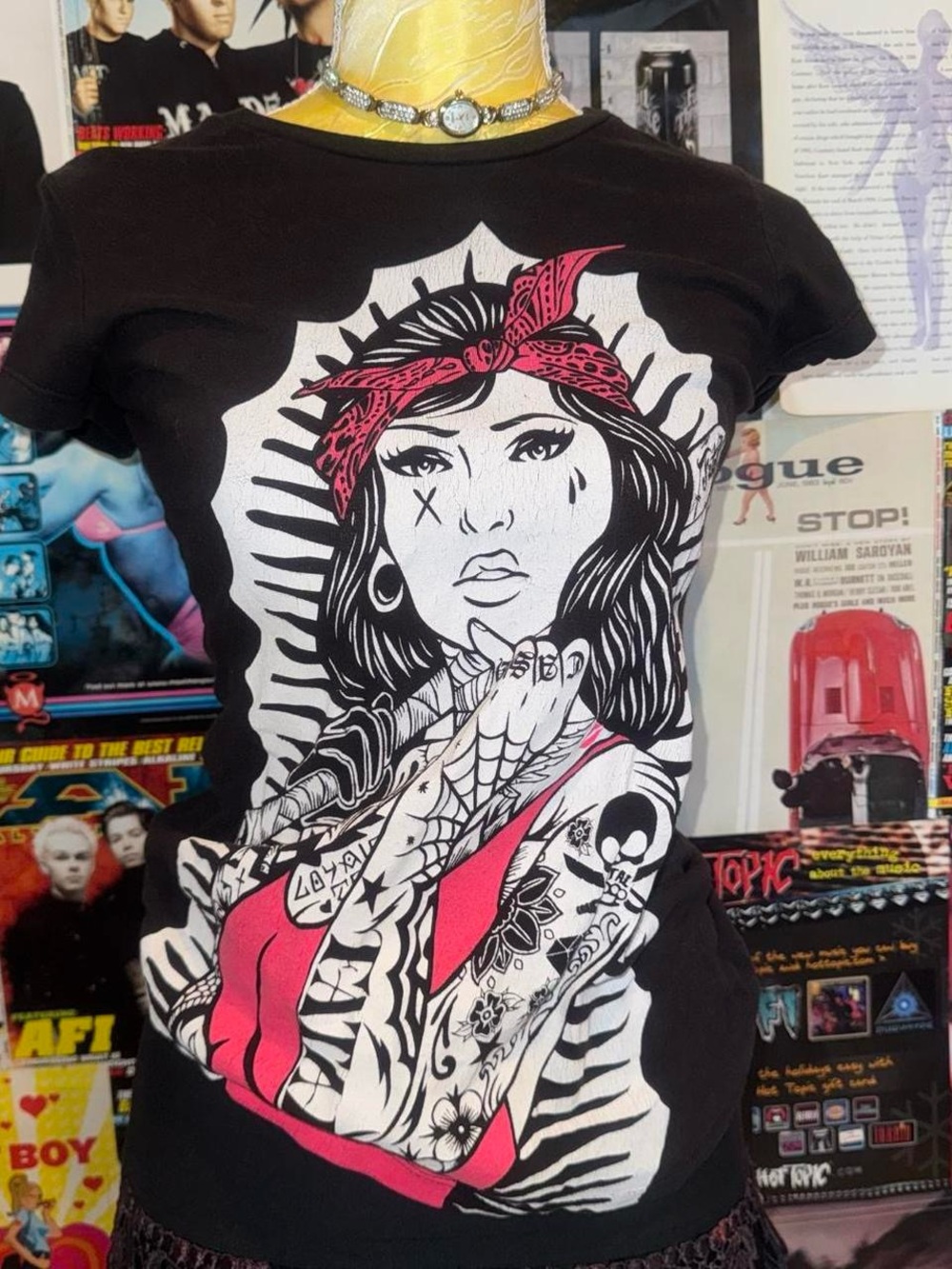 Black Graphic Tattoo-Inspired Women's Tee with Pink Accents